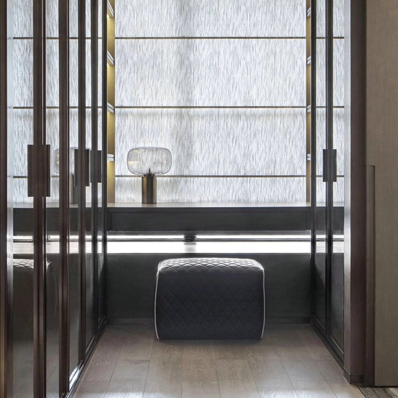 Modern Luxury Portable Clothes Front Door Wardrobe Custom Aluminum /Wooden Modular Walk in Closet System Board Cabinets